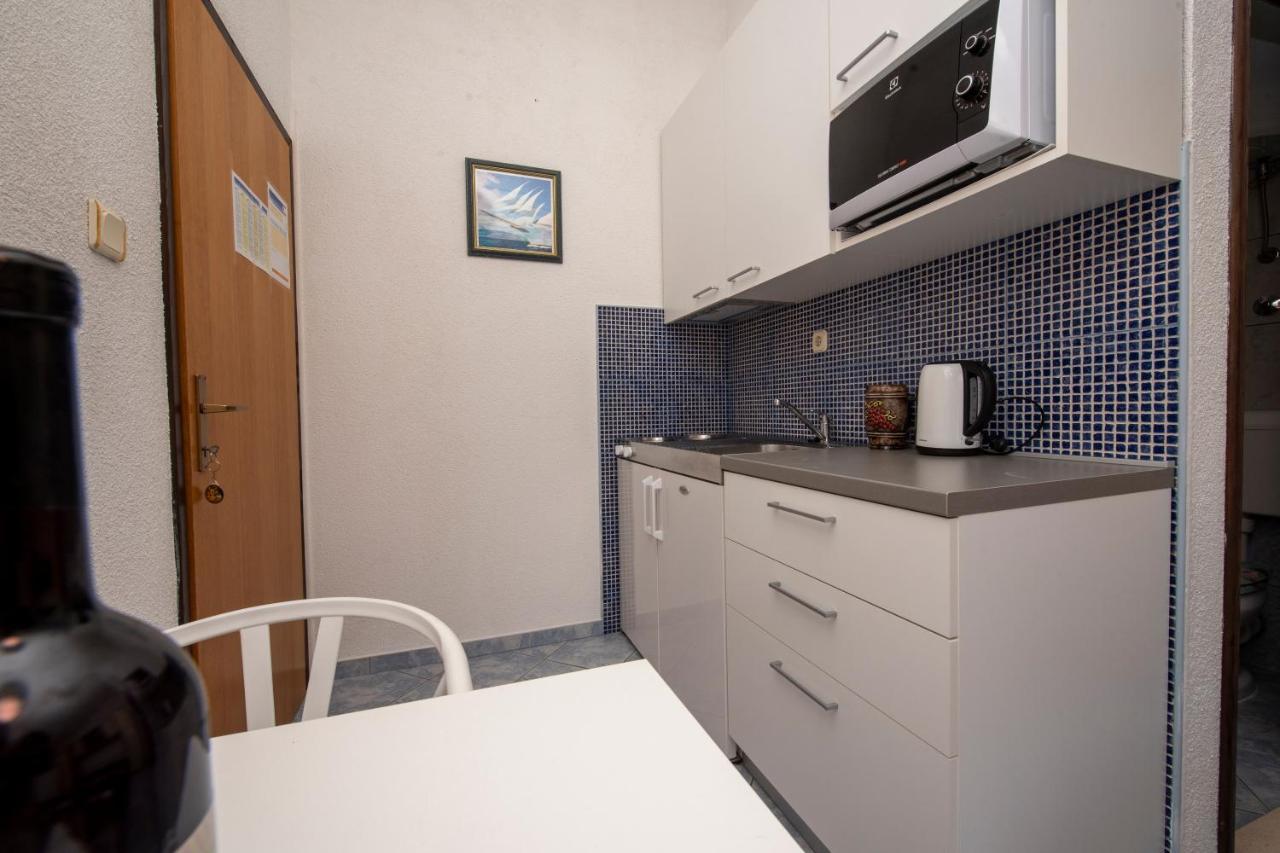 Apartments Bevanda Podstrana Exterior foto